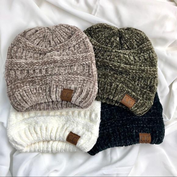 🗯SALE•LAST —CHENILLE BEANIE 🍁 BEST SELLER - Picture 3 of 8